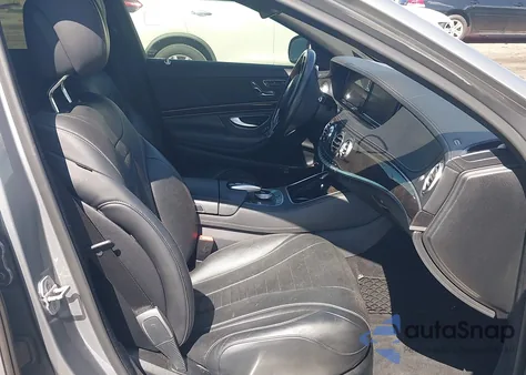 2015 Mercedes-Benz S 550 z USA, uszkodzony, nr VIN WDDUG8CB3FA183248